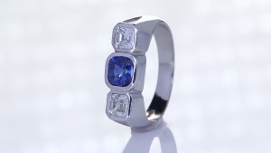 Blue Sapphire With 2 Diamonds