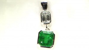 A Diamond With A Green Emerald