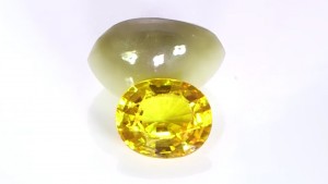 Yellow Sapphire And Real Cat's Eye