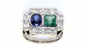 Blue Sapphire, Green Emerald With 10 Diamonds On A Platinum Ring
