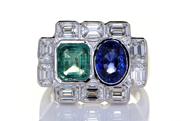 Blue Sapphire, Green Emerald With 10 Diamonds On A Platinum Ring